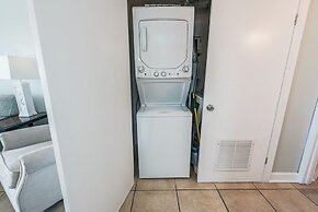 Island Winds West by ALBVR