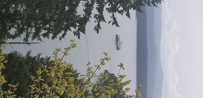 Galiano Oceanfront Inn & Spa