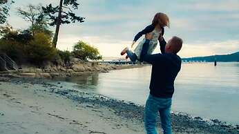 Galiano Oceanfront Inn & Spa