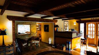 Galiano Oceanfront Inn & Spa