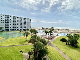 Plantation Palms Condos by ALBVR