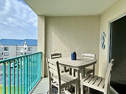 Plantation Palms Condos by ALBVR