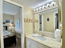 Plantation Palms Condos by ALBVR