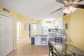 Plantation Palms Condos by ALBVR