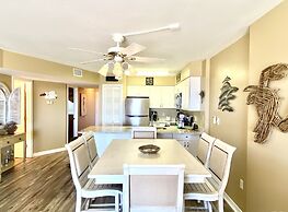 Plantation Palms Condos by ALBVR