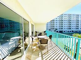 Plantation Palms Condos by ALBVR