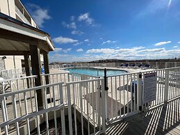 Sugar Beach Condos by ALBVR