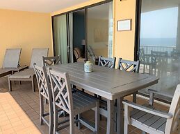 Summer House Condos by ALBVR