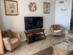 Summer House Condos by ALBVR