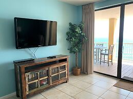 Summer House Condos by ALBVR