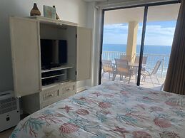 Summer House Condos by ALBVR