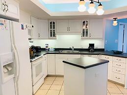 Summer House Condos by ALBVR