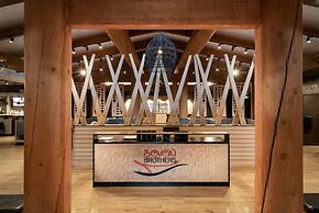 7 Cedars Hotel & Casino