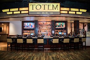 7 Cedars Hotel & Casino