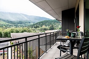 7 Cedars Hotel & Casino