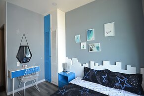 The Crystal Apartment