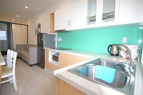 The Crystal Apartment