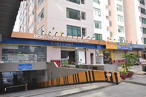 The Crystal Apartment