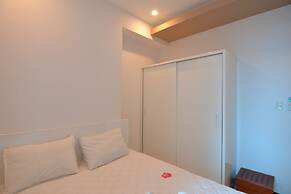 The Crystal Apartment