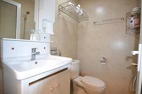 The Crystal Apartment