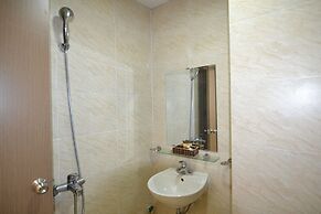 The Crystal Apartment