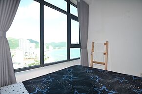 The Crystal Apartment