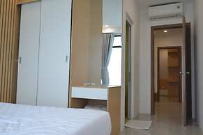 The Crystal Apartment