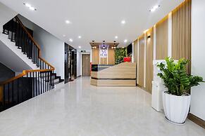 Suri Apartment & Hotel Danang
