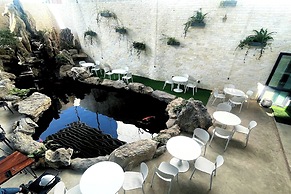 Suri Apartment & Hotel Danang