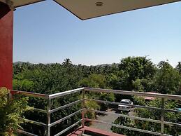 El Cihualteco Hotel Restaurante Bar