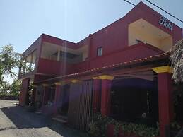 El Cihualteco Hotel Restaurante Bar