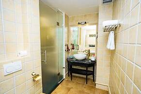 A25 Hotel - 06 Truong Dinh