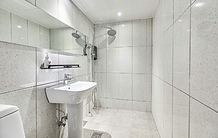 Hotel WO Yongsan Station