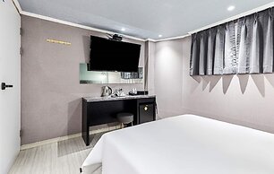 Hotel WO Yongsan Station