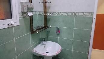 Five Continents Hotel