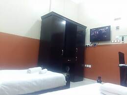 Five Continents Hotel