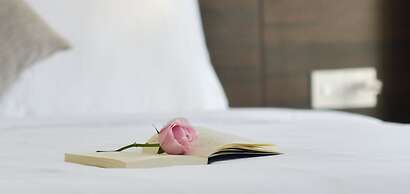 Yen Vang Hotel & Apartment