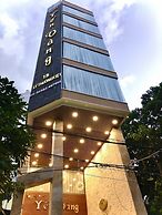 Yen Vang Hotel & Apartment
