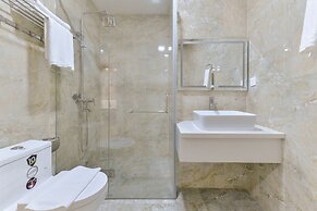 Yen Vang Hotel & Apartment