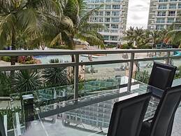 Azure Urban Resort Residences by MicasaAzure77