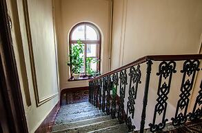 Central Admiralty Apartment