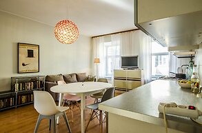 Central Admiralty Apartment