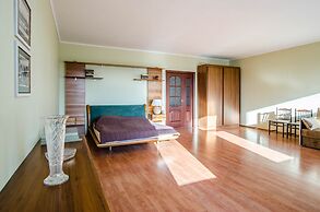 Central Admiralty Apartment