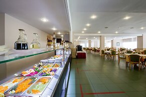 Tropicana Park Country Club