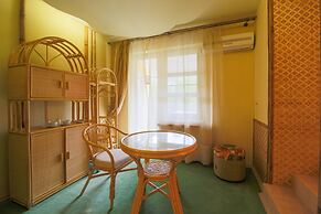 Tropicana Park Country Club