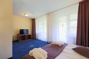 Tropicana Park Country Club