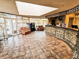 Tropicana Park Country Club