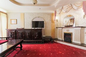 Tropicana Park Country Club