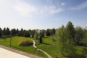 Tropicana Park Country Club