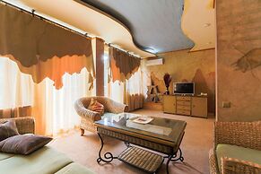 Tropicana Park Country Club